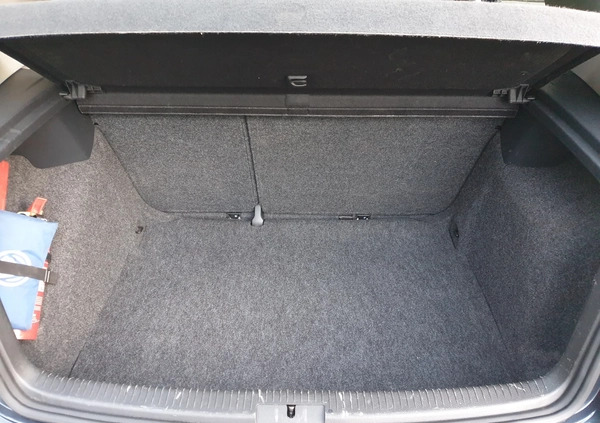 Volkswagen Golf cena 28000 przebieg: 132000, rok produkcji 2012 z Siemiatycze małe 56